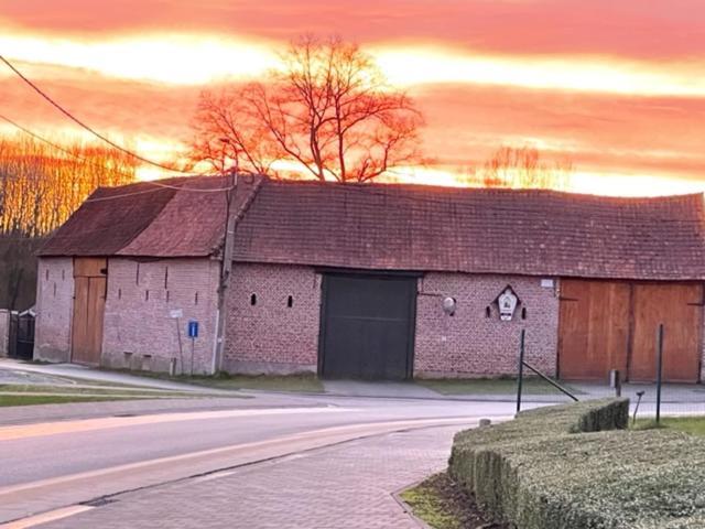 Paardenhuisje Villa Sint-Lievens-Houtem Exterior foto